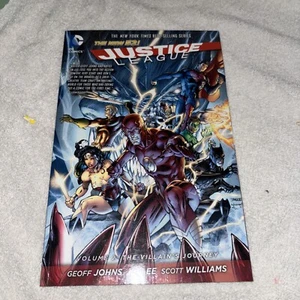 Justice League #2 (DC Comics November 2013) - Picture 1 of 3