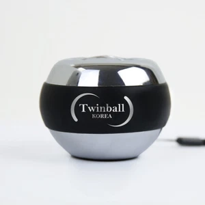 TWIN SNAP BALL Muscles around the Wrist are Strengthened.Korea Billiards Tools - Picture 1 of 8