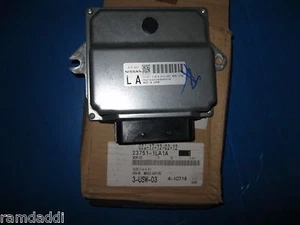 Módulo de control de válvula de motor AWD 23751-1LA1A fabricante de equipos originales para Infiniti QX56 11-13 5,6 L - Imagen 1 de 1