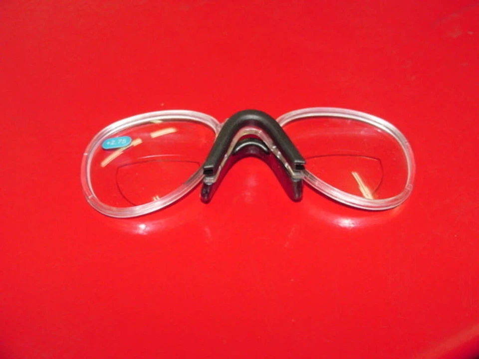 Inserto de lente bifocal CHUMS LTD ASGB175 1.75 157648 Foto 1 de 1