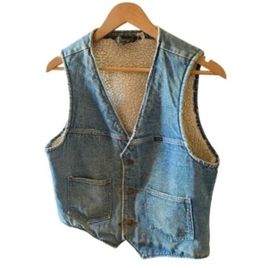 Wrangler Vintage Blue Denim Vest with Sherpa Lining Women Size Small Distressed - Picture 1 of 12