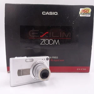 Casio Exilim EX Z30 Digitalkamera Silber Digicam 3.2 MP Zustand gut in OVP - Bild 1 von 6