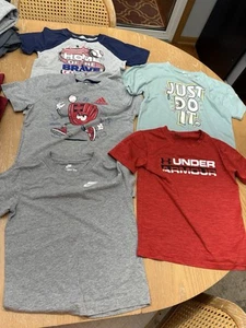 Lot of 5 Boy’s Under Armour  & Nike Short Sleeve T-Shirts, Size boys 6 - Picture 1 of 11