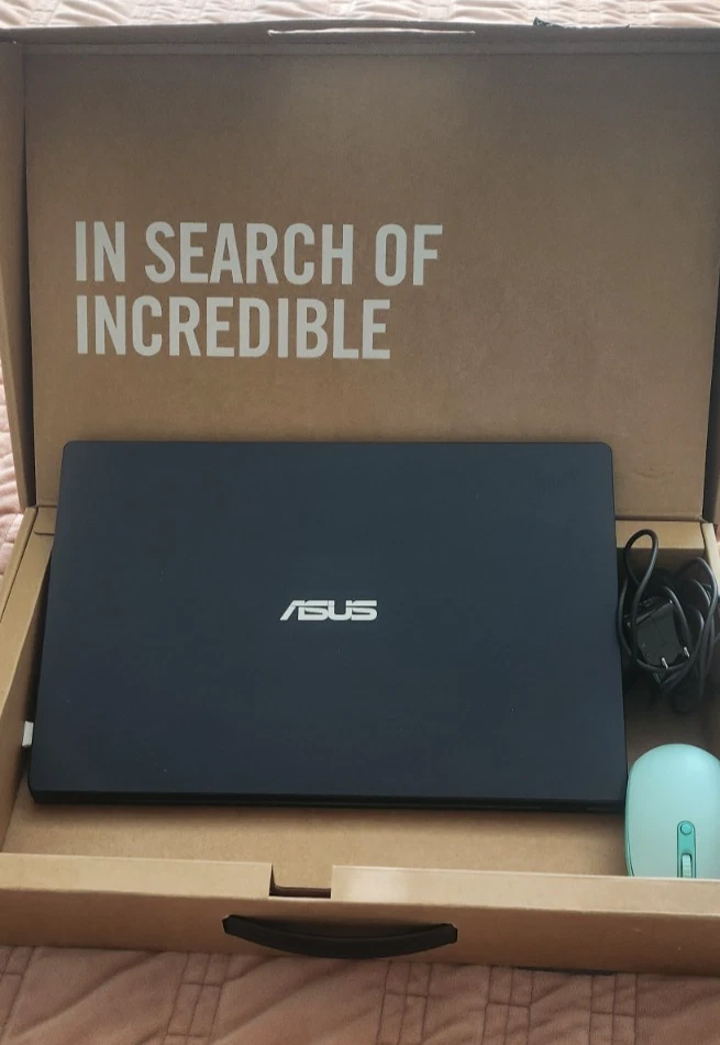 Portátil Asus E410K negro Intel Celeron N4 14" con ratón en caja original Foto 1 de 4