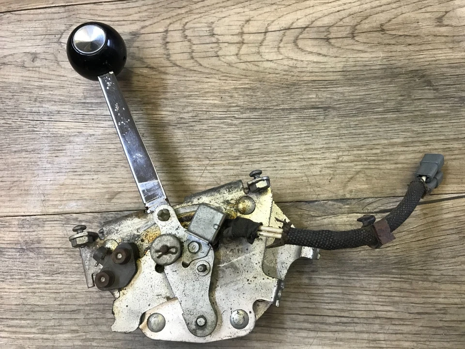 Dodge Plymouth Fury Coronet 1964 65 carrocería Mopar consola cambio automático conjunto. Foto 1 de 4