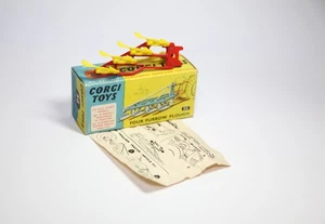 Corgi 56 quattro solchi aratro placcato azioni in scatola originale - ottimo lotto 2 - Foto 1 di 8