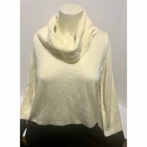 Women’s Calvin Klein Cream/Black Sweater Size l or XL - Picture 1 of 8