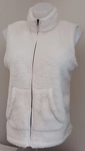 New XL Petite Cream Fuzzy Fleece Mock Neck Zip Vest Warm Layer Pockets Soft Cozy - Picture 1 of 4
