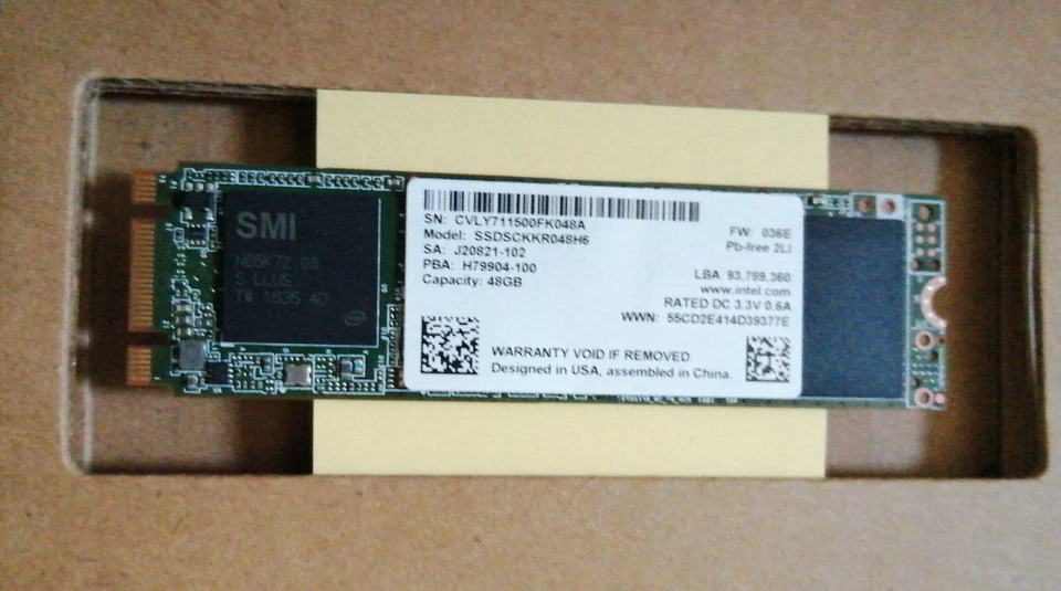 Intel SSD  48 Go - Interne - SATA - M.2 2280 - Photo 1/1