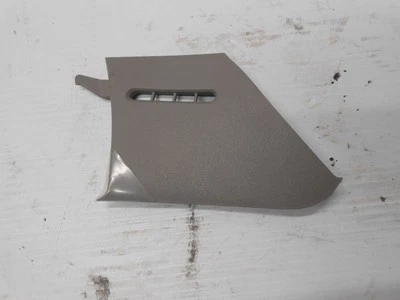 Toyota Prius 2007 delantero derecho lado del pasajero pilar borde panel cubierta Foto 1 de 4