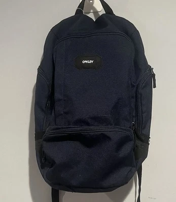 Oakley Backpack Black 18" Outdoor Hiking Gym Nylon Bag - Image 1 of 4