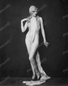 Showgirl Smith Professional Photo Lab Reprint - Picture 1 of 1