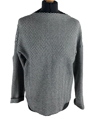 Camiseta Tahari preta e branca gola aberta comprimento médio feminina Reino Unido tamanho M - Imagem 1 de 4