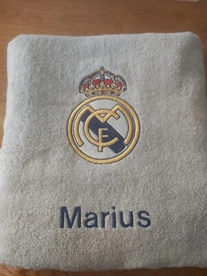 Toallas bordadas personalizadas para todos Foto 1 de 4