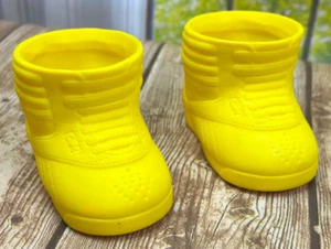 Vintage Yellow Cabbage Patch Doll High Top Boot Sneaker - Bild 1 von 5
