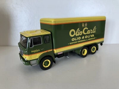 DE AGOSTINI 1:43 Camion d'epoca Trucks Lancia Esagamma E OLIO CARLI - Immagine 1 di 4
