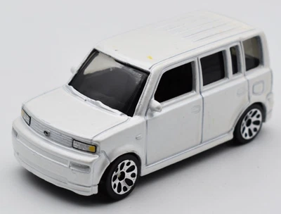 Matchbox Superfast Scion xB bianco. #7/2006. Made in Thailand - Immagine 1 di 4