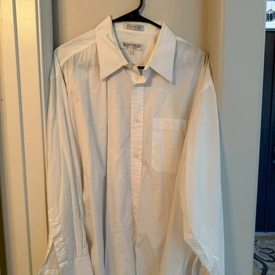 Белая льняная рубашка Monsieur от Givenchy на пуговицах — размер 171⁄2 (32–33) - Изображение 1 из 2