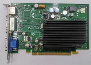 NVIDIA GeForce 7300LE 128MB PCI-E Graphics Card - Picture 1 of 2