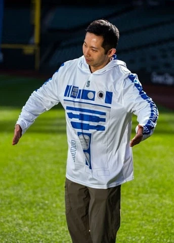 Seattle Mariners Star Wars Hoodie R2-D2 Limited Edition SGA Medium NEW 2023 Cover