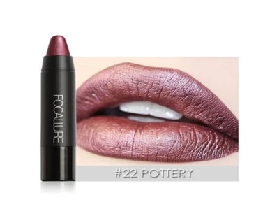 Lápiz labial metálico brillante color labios FOCALLURE - #22 - cerámica Foto 1 de 2