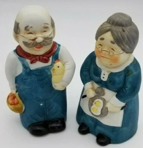 Vintage Grandma and Grandpa Bells Farmer Country Decor Free Shipping! - Picture 1 of 9
