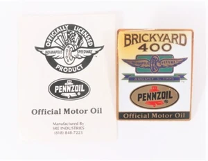 Spilla da bavero Brickyard 400 1995 - Autostrada a motore Pennzoil / Indianapolis - Foto 1 di 4