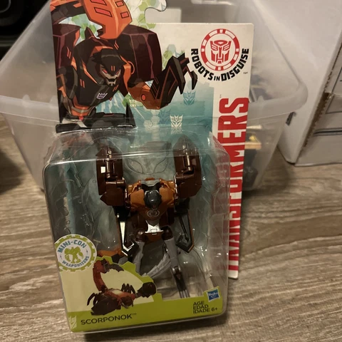 Transformers Robots in Disguise 2015 Scorponok with original packaging Cover