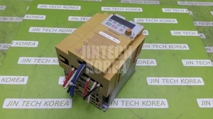 1258) [USED] MITSUBISHI 220V 3HP FR-E520-2.2K / NO lid - Picture 1 of 8