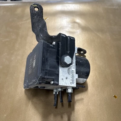 Unidad de módulo de bomba de freno antibloqueo ABS Saturn Sky Pontiac Solstice 2,0 L 07-09 OEM Foto 1 de 4