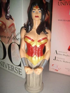 ADAM HUGHES WONDER WOMAN WOMEN OF THE DC UNIVERSE Bust Figure Figurine statue - Picture 1 of 6