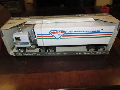 Semirremolque de colección Nylint de acero prensado de 18 ruedas Schettler's diamante semilla sin usar, en caja Foto 1 de 4