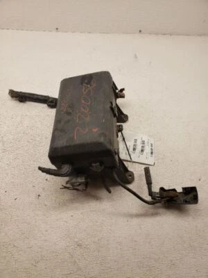 Motor de caja de fusibles Toyota Tundra motor 1GRFE 6 cilindros 2007-2009 OEM Foto 1 de 4