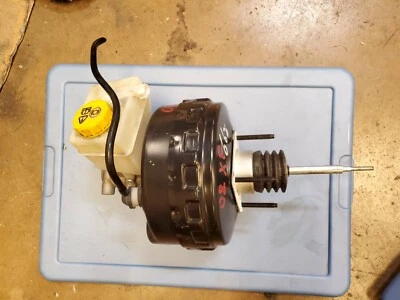 ГЛАВНЫЙ ЦИЛИНДР УСИЛИТЕЛЯ ТОРМОЗОВ 2009 2010 2011 JAGUAR XF 8X232B195AB - Изображение 1 из 3