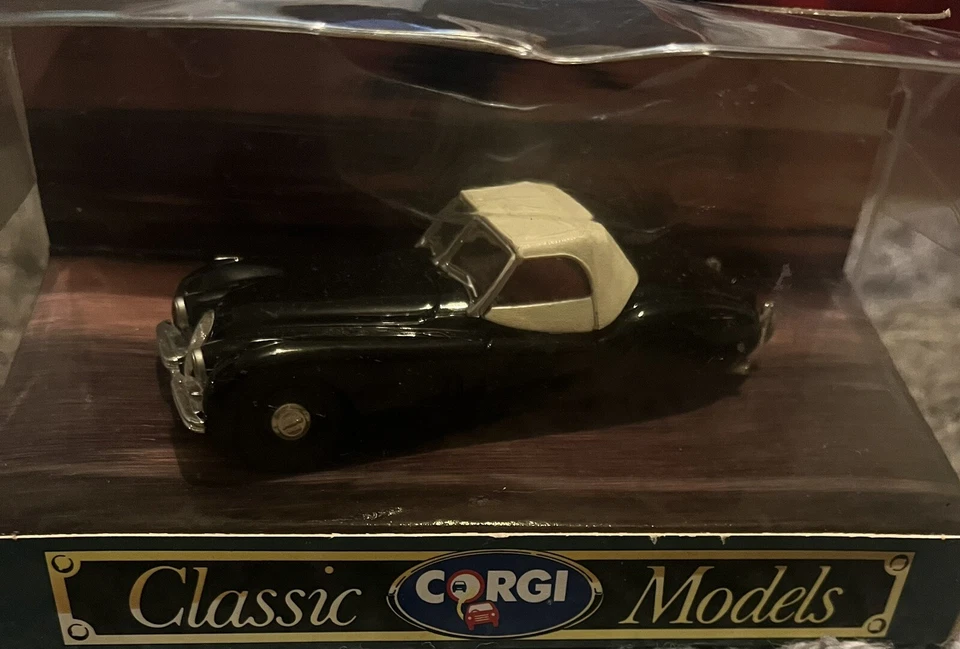 corgi classics model jaguar xk120 soft top 96060 - Image 1 of 1