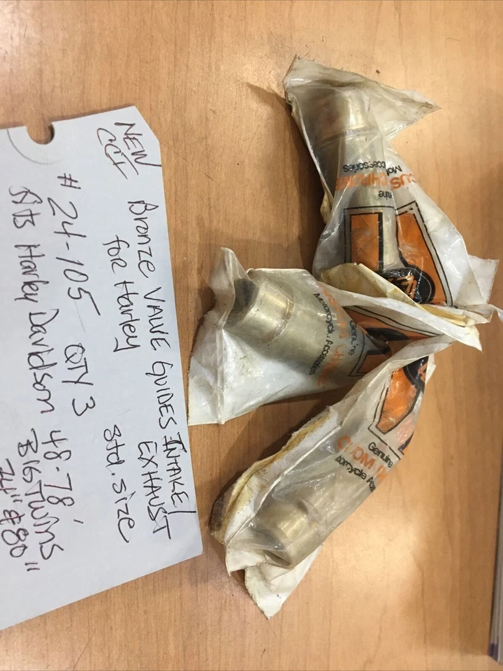 Bronze Valve guides intake/exhaust for Harley #24-105 - Image 1 of 1