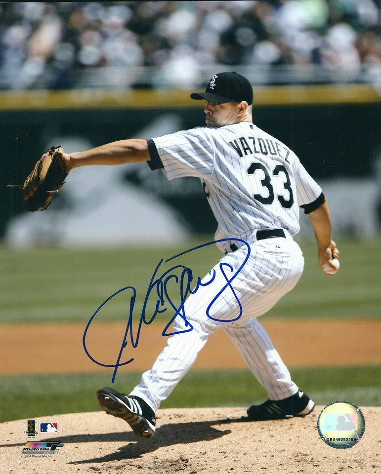 Autographed JAVIER VAZQUEZ CHICAGO WHITE SOX 8x10 Photo - COA - Image 1 of 1