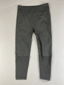 Fabletics Seamless High Waist 7/8 Mesh Leggings Gray Size Medium Ribbed Waist - Picture 1 of 9