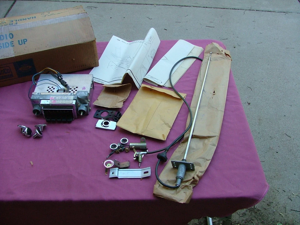 1968 Ford Falcon, Comet, Fairlane AM radio kit, NOS! C8DZ-18805-AA2 - Image 1 of 4