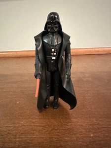 Star Wars 1977 Darth Vader komplett mit Original Lichtschwert (OHNE TIPP) & Cape - Bild 1 von 3