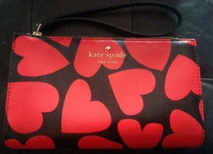 NWB KATE SPADE BE MINE RED HEARTS WRISTLET - Picture 1 of 3