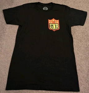 RARE Guns n Roses 2021 Metlife Stadium Concert Tour T-Shirt Made in USA Men's M - Picture 1 of 6