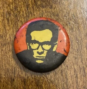 Elvis Costello THIS YEAR'S MODEL, Pin Back (.75") Columbia PROMO (1978) rot - Bild 1 von 2
