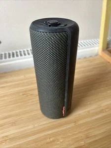 Logitech UE Boom S-00122 Black Bluetooth Speaker Used Good w/ Scratches - Picture 1 of 7