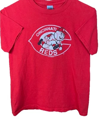 MLB Cincinnati Reds Mascot Logo T Shirt Youth Size XL (18) Gildan Tag Red Shirt - Image 1 of 4