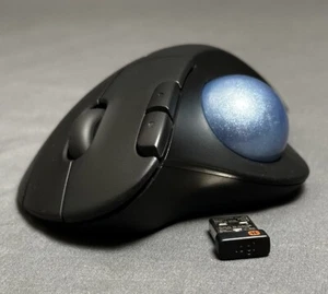 Logitech M575 Wireless Trackball Mouse With Dongle Receiver Black Tested & Ready - Picture 1 of 9