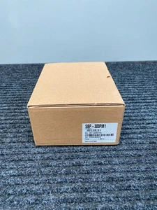 Hanwha Techwin SBP-300PM1 Pole Mount Base Adapter - Picture 1 of 5