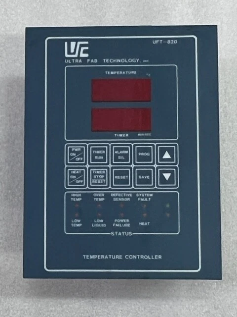 Controlador de temperatura Ultra Fab Technology UFT-820 usado Foto 1 de 4
