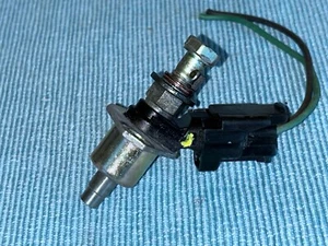 89-93 Toyota Corolla Celica 1.6L Cold Start Valve Injector 23260-16070 OEM - Picture 1 of 5