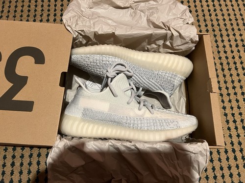 Adidas Yeezy Boost 350 V2 Cloud bianche riflettenti UK 7.5 nuove di zecca